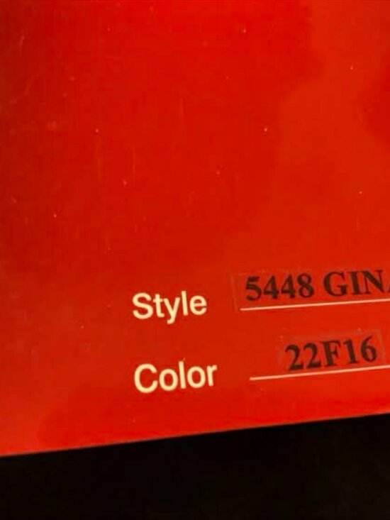 NIB Jon Renau Short Wig Model #5448 Gina Color 22F16 main image 11